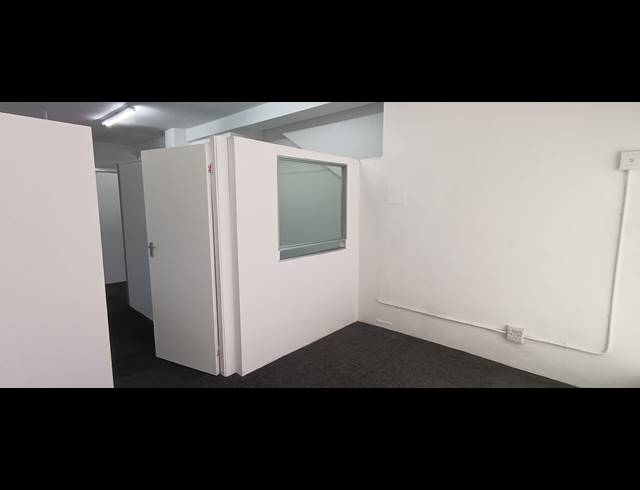 50M² RETAIL TO LET IN CARRINGTON HEIGHTS